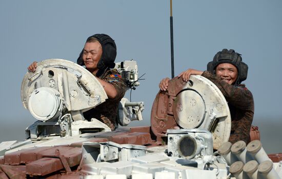 Tank Biathlon 2014 World Championships. Pursuit race