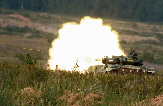 Tank Biathlon 2014 World Championships. Pursuit race