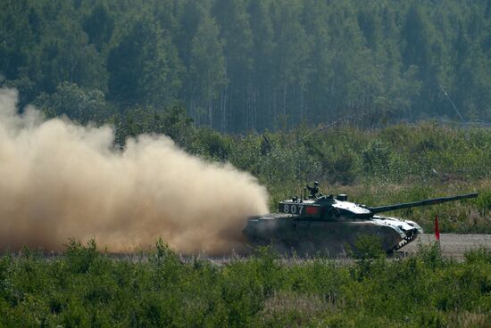 Tank Biathlon 2014 World Championships. Pursuit race