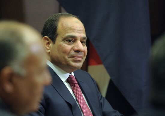 Vladimir Putin meets with Abdel Fattah al-Sisi in Sochi