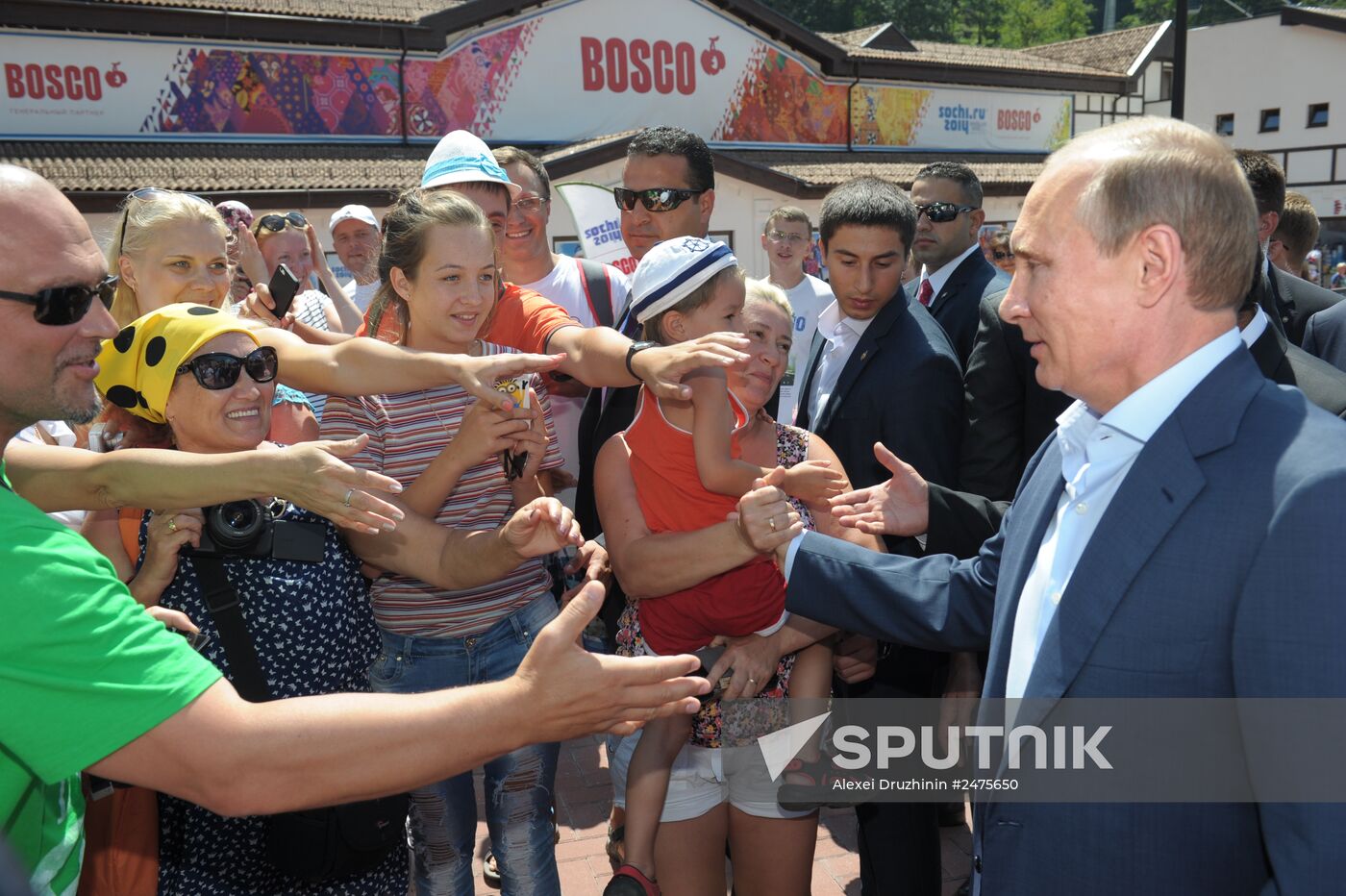 Vladimir Putin meets with Abdel Fattah al-Sisi in Sochi