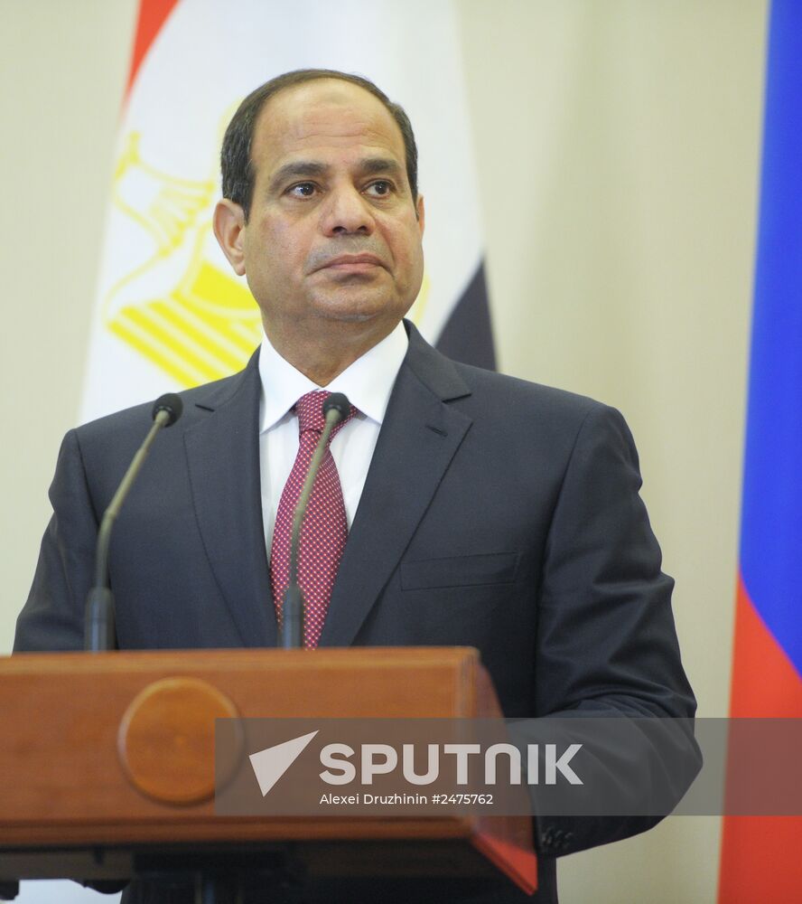 Vladimir Putin meets with Abdel Fattah al-Sisi in Sochi