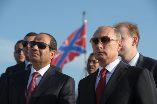Vladimir Putin meets with Abdel Fattah al-Sisi in Sochi