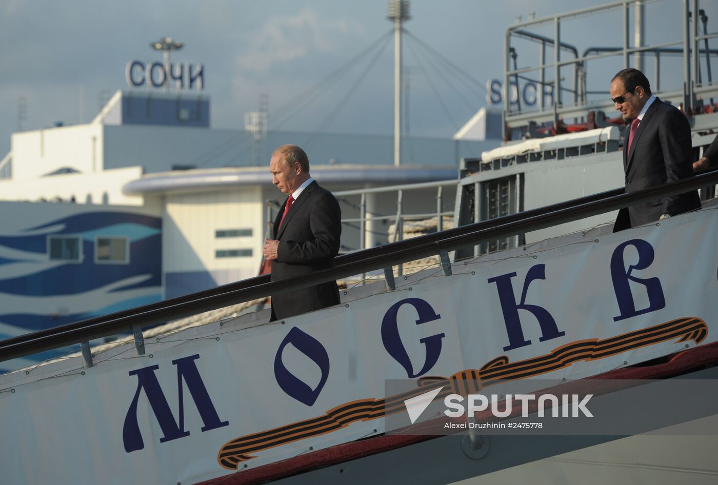 Vladimir Putin meets with Abdel Fattah el-Sisi in Sochi