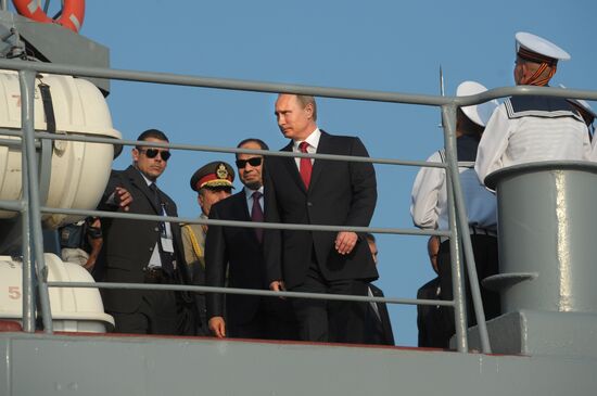 Vladimir Putin meets with Abdel Fattah el-Sisi in Sochi