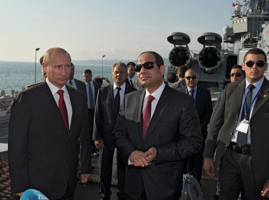 Vladimir Putin meets with Abdel Fattah el-Sisi in Sochi