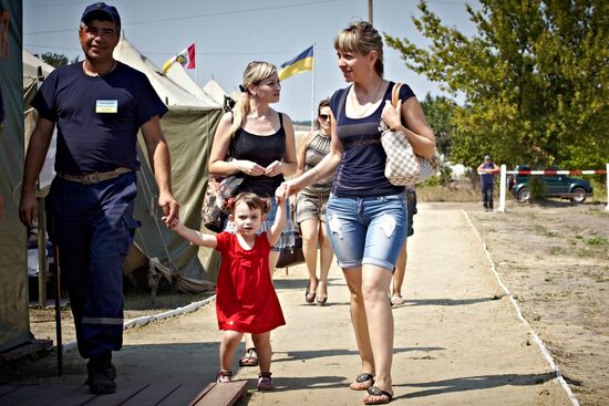 Refugee camp in Lugansk Region