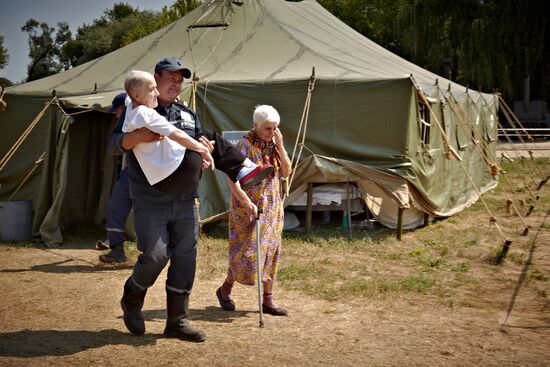 Refugee camp in Lugansk Region