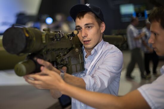 Opening of 2014 Engineering Technologies forum