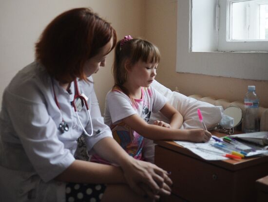 Donetsk children undergo treatment at Morozovskaya Children's Hospital
