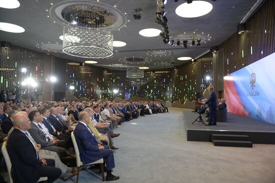 Vladimir Putin's working visit to Crimean Federal District. Day Two