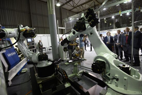 Engineering Technologies 2014 international forum. Day Two