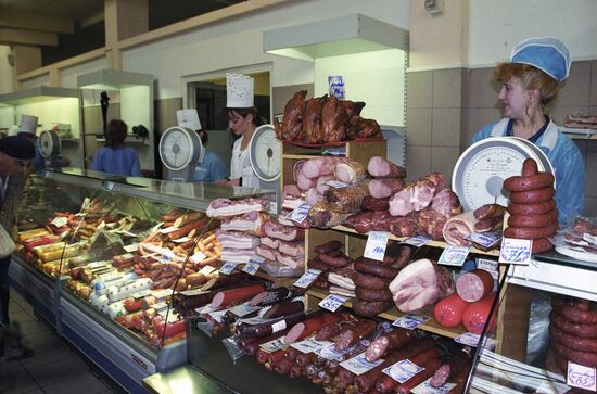 A collective farm market in central Irkutsk