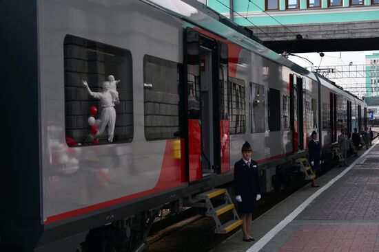 Lastochka electric train's maiden trip on route of Novosibirsk - Barnaul