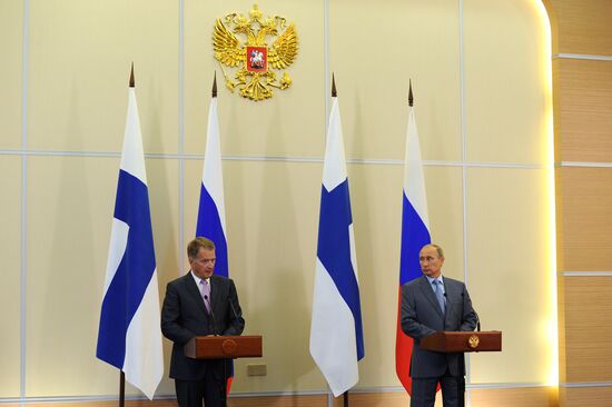 Vladimir Putin meets with President of Finland Sauli Niinistö