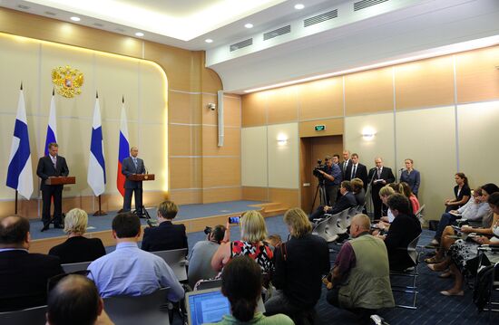 Vladimir Putin meets with President of Finland Sauli Niinistö