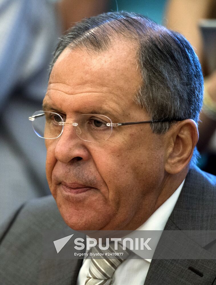 Sergey Lavrov meets with PLO Executive Committee member Sahib Oreikat