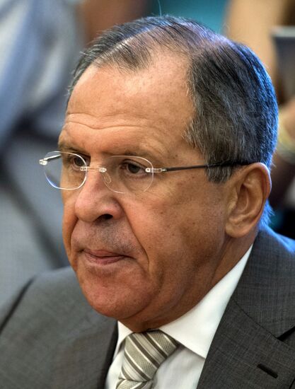 Sergey Lavrov meets with PLO Executive Committee member Sahib Oreikat