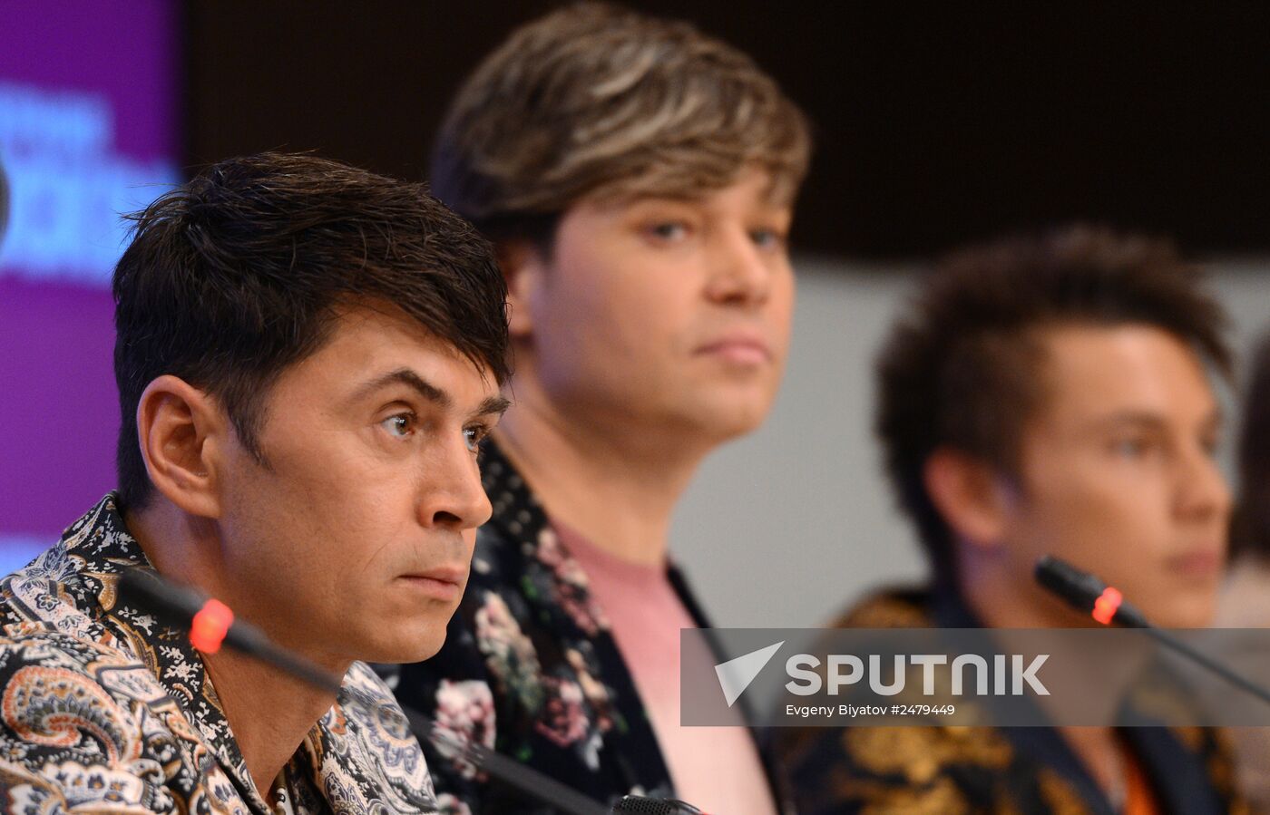 News conference with Na Na band