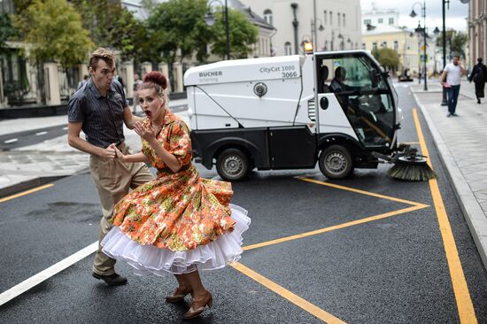 Pedestrian area opens on Pyatnitskaya Street in Moscow