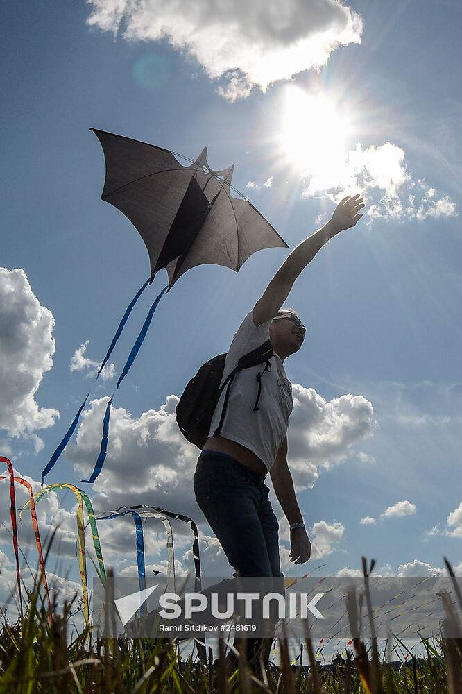 Moscow Sky aeronautics and small aircraft festival