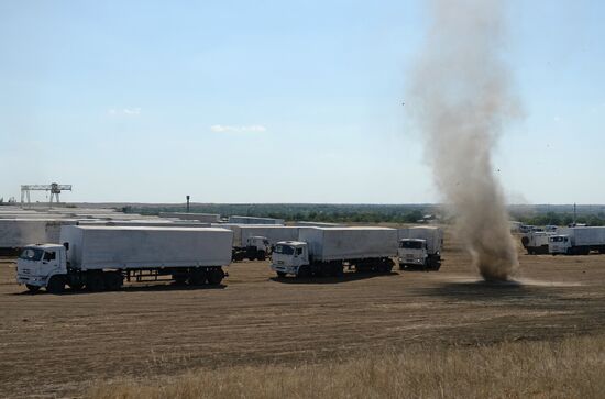 Convoy trucks on the way back to Russia after delivering humanitarian aid to Lugansk