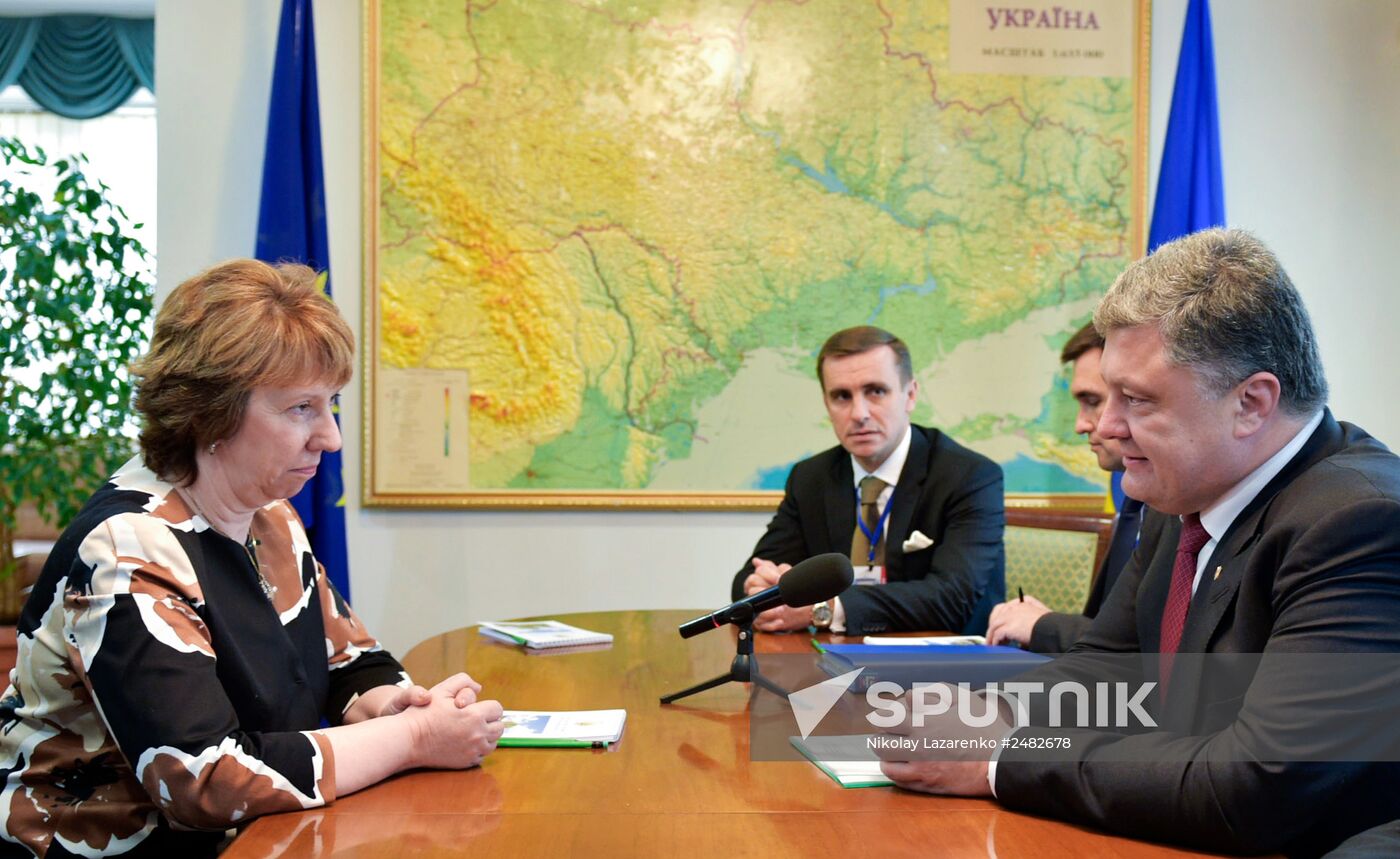 Petro Poroshenko attends Ukraine-EU-EurasianThree meeting in Minsk