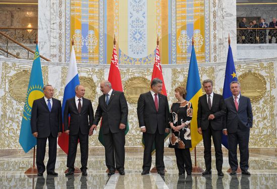 Vladimir Putin visits Belarus