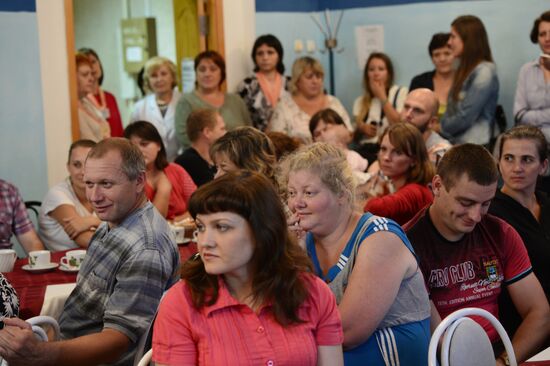 Ukrainian refugees in center of temporary accommodation in Novosibirsk