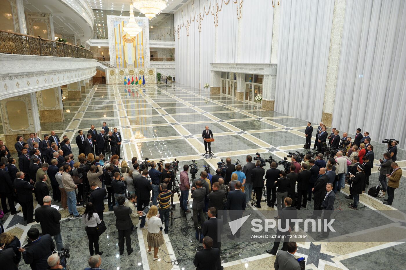 Vladimir Putin visits Belarus