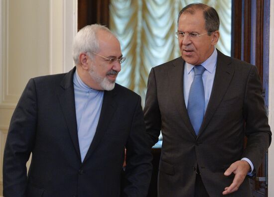 Foreign Minister Sergei Lavrov meets with Iranian counterpart