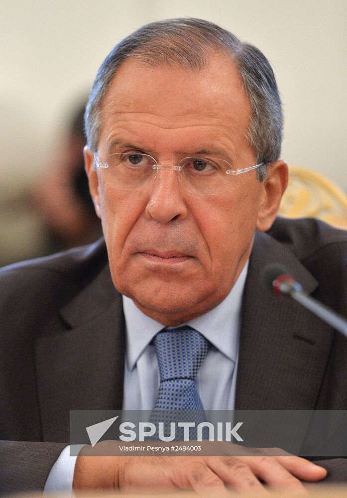 Foreign Minister Sergei Lavrov meets with Iranian counterpart