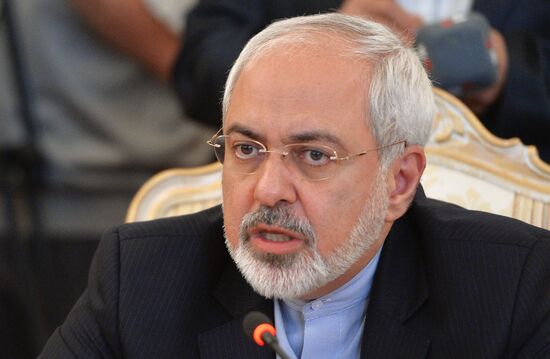 Foreign Minister Sergei Lavrov meets with Iranian counterpart