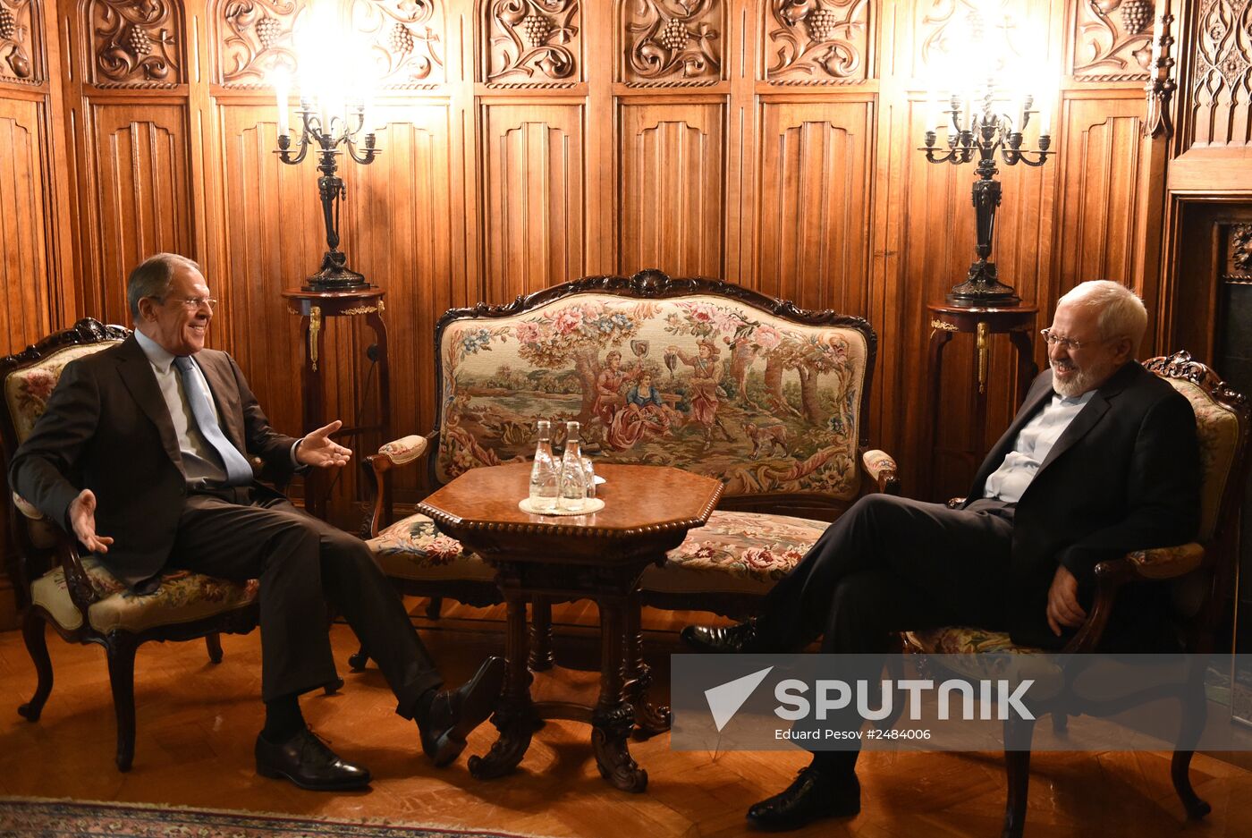 Foreign Minister Sergei Lavrov meets with Iranian counterpart