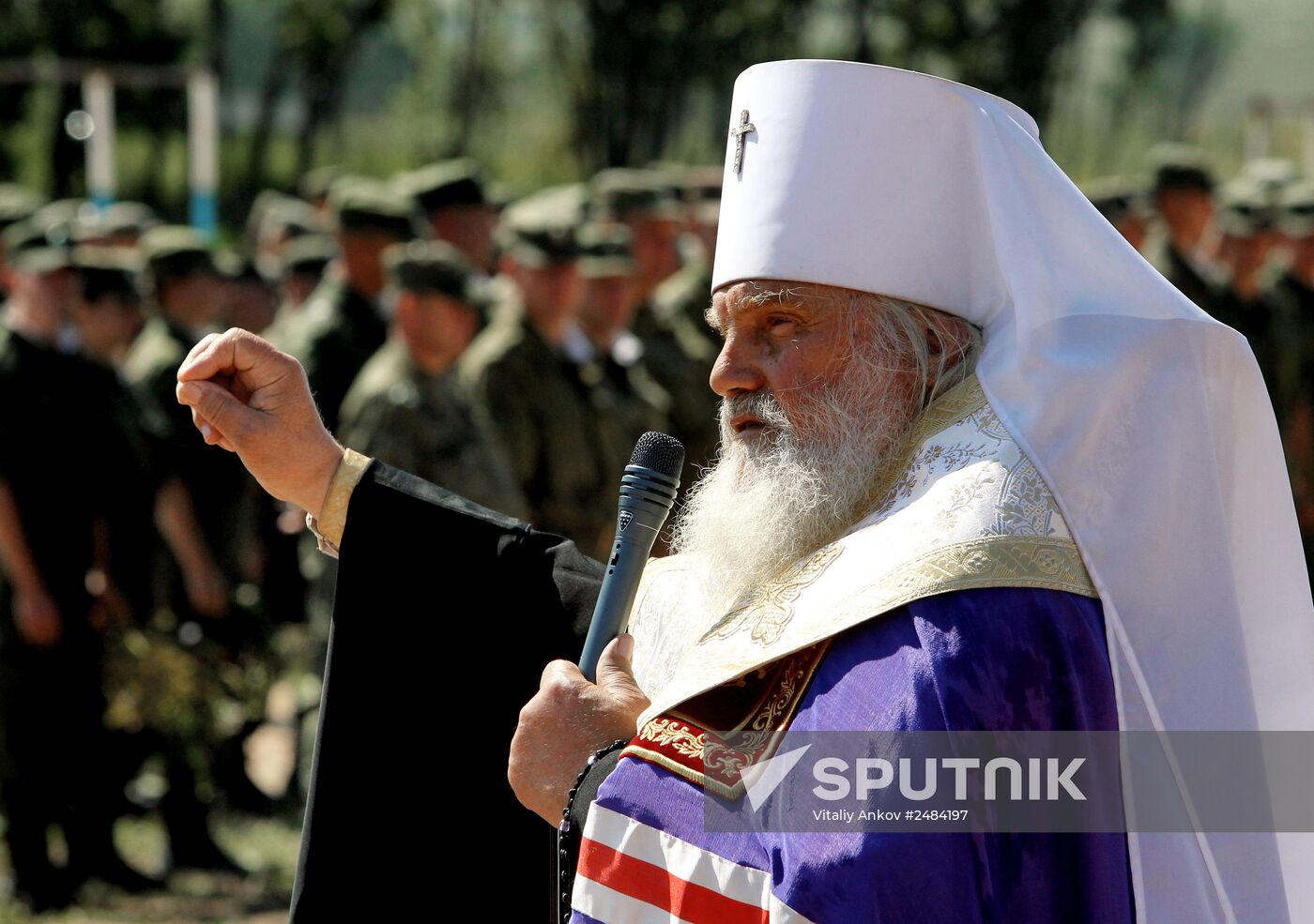Consecrating makeshift church at fire-range of Sergeuevsky Training Center, Primorye Territory