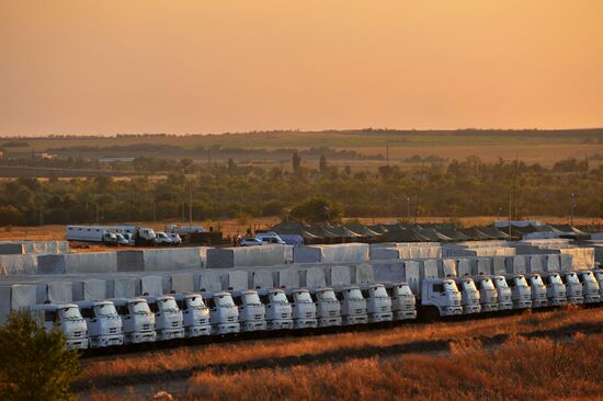 Second humanitaian aid convoy for Ukraine allegedly parked in Rostov Region