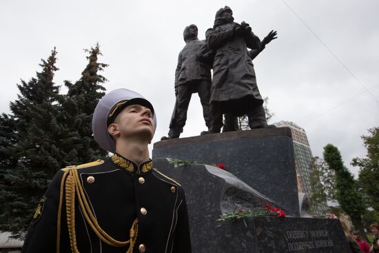 1941-1945 Arctic Convoy Sailors Memorial unveiled in St Petersburg