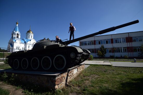New school year starts in Russia
