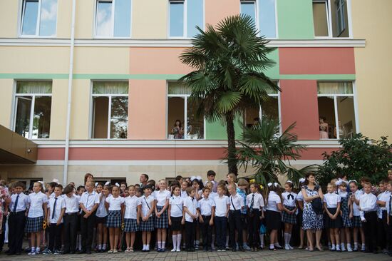 New school year starts in Russia