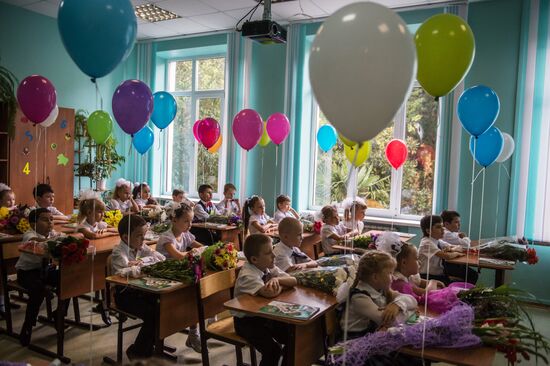 New school year starts in Russia