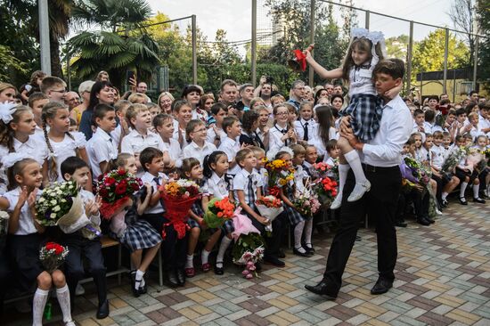 New school year starts in Russia