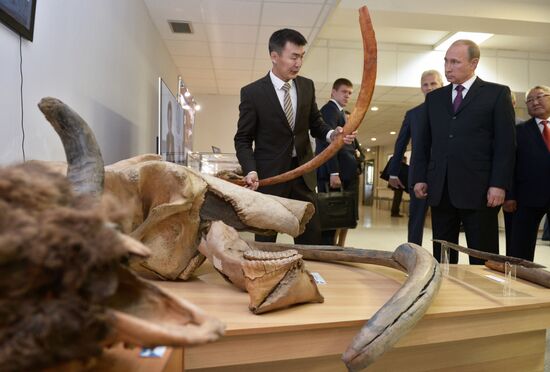 Vladimir Putin visits Far Eastern Federal District