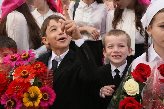New school year starts in Russia