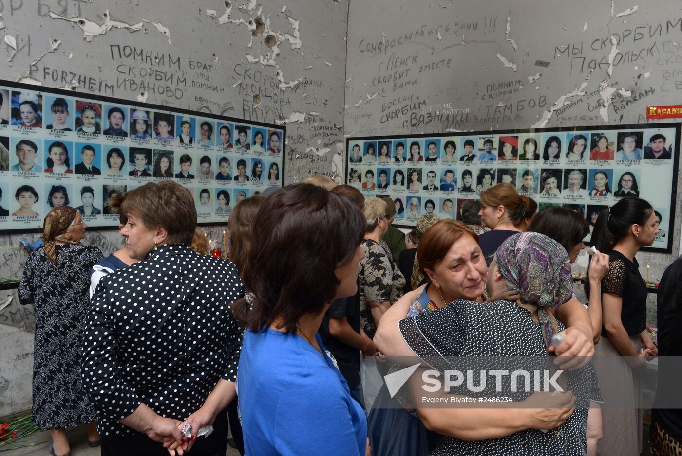 Memorial events mark 10 years since Beslan school siege