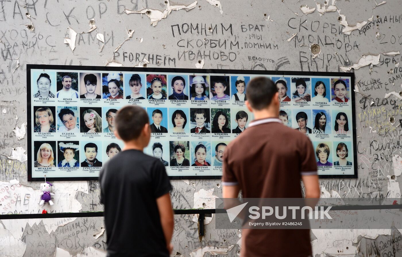 Memorial events mark 10 years since Beslan school siege