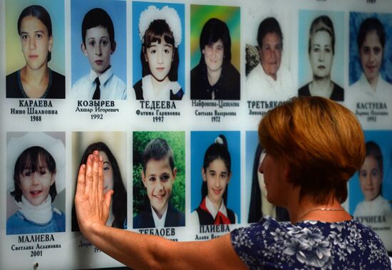 Memorial events mark 10 years since Beslan school siege