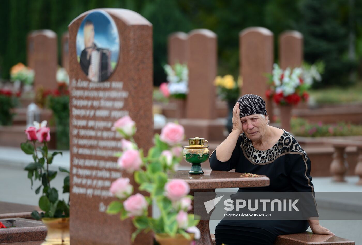 Memorial events mark 10 years since Beslan school siege
