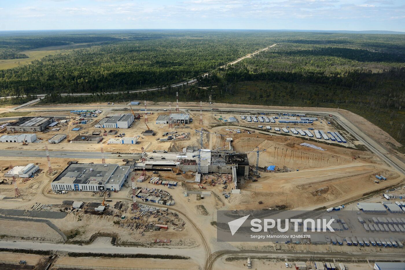 Dmitry Rogozin's visit to Vostochny space center under construction