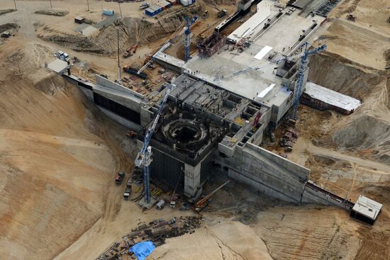 Dmitry Rogozin's visit to Vostochny space center under construction