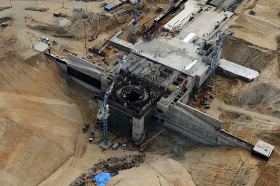 Dmitry Rogozin's visit to Vostochny space center under construction